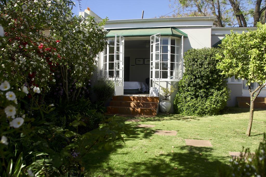 Melville Manor Guest House Johannesburgo Exterior foto