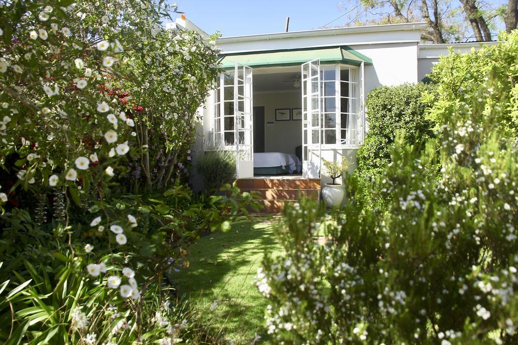 Melville Manor Guest House Johannesburgo Exterior foto